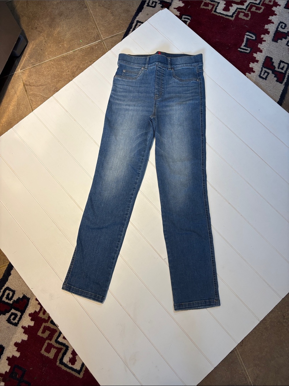 Spank high rise straight leg jeans! Medium